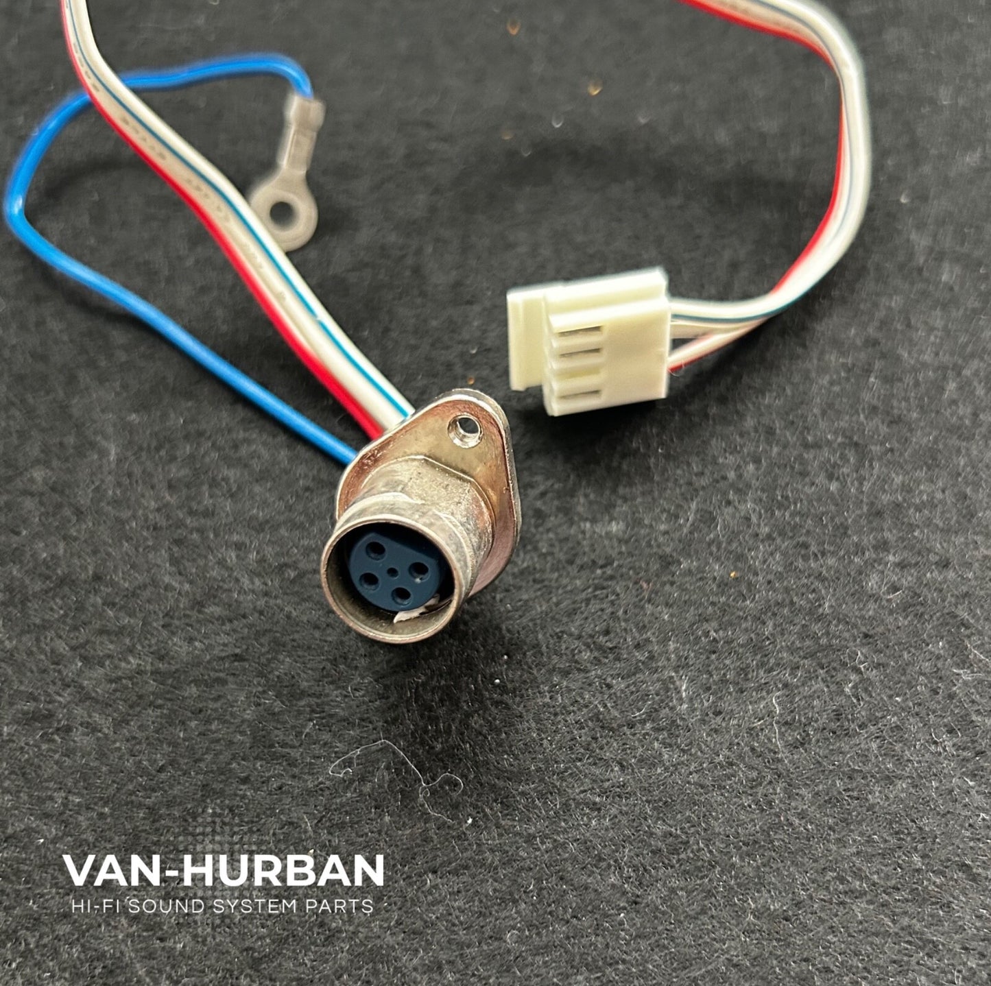 SELECCIONADOR DE VOLTAJE  1-526-570-21   SONY TC-K71   /2131146 /C7 B3
