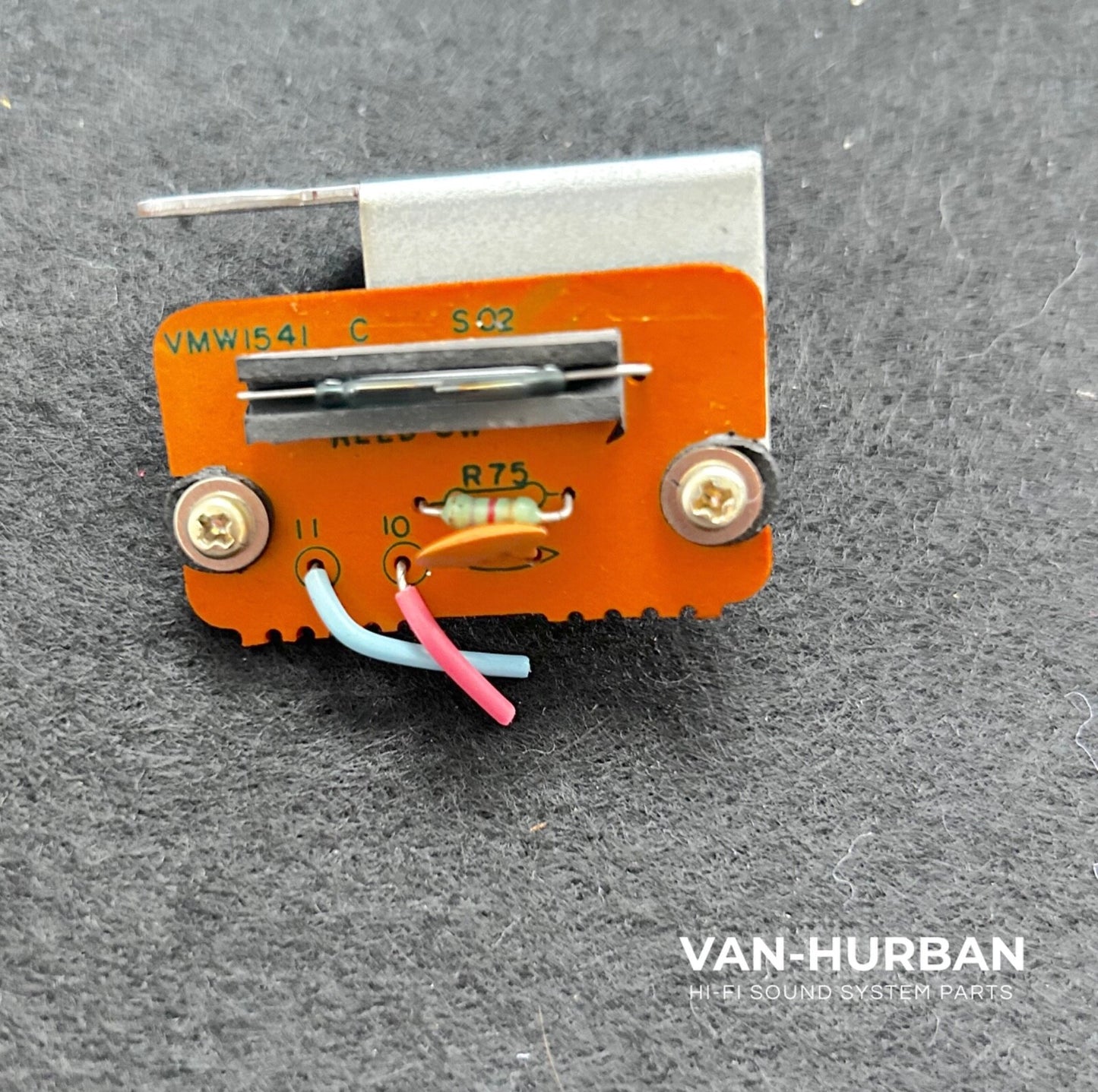JVC KD-A11 VKL4747-001 F.M BRACKET    /2131157 /C7 B3